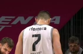 No puede solo: Herrera fue figura pero Crailsheim cayó ante el Bayern