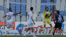 Claudio Bravo lapida a Vozinha: “Carece de técnica y de coordinación”