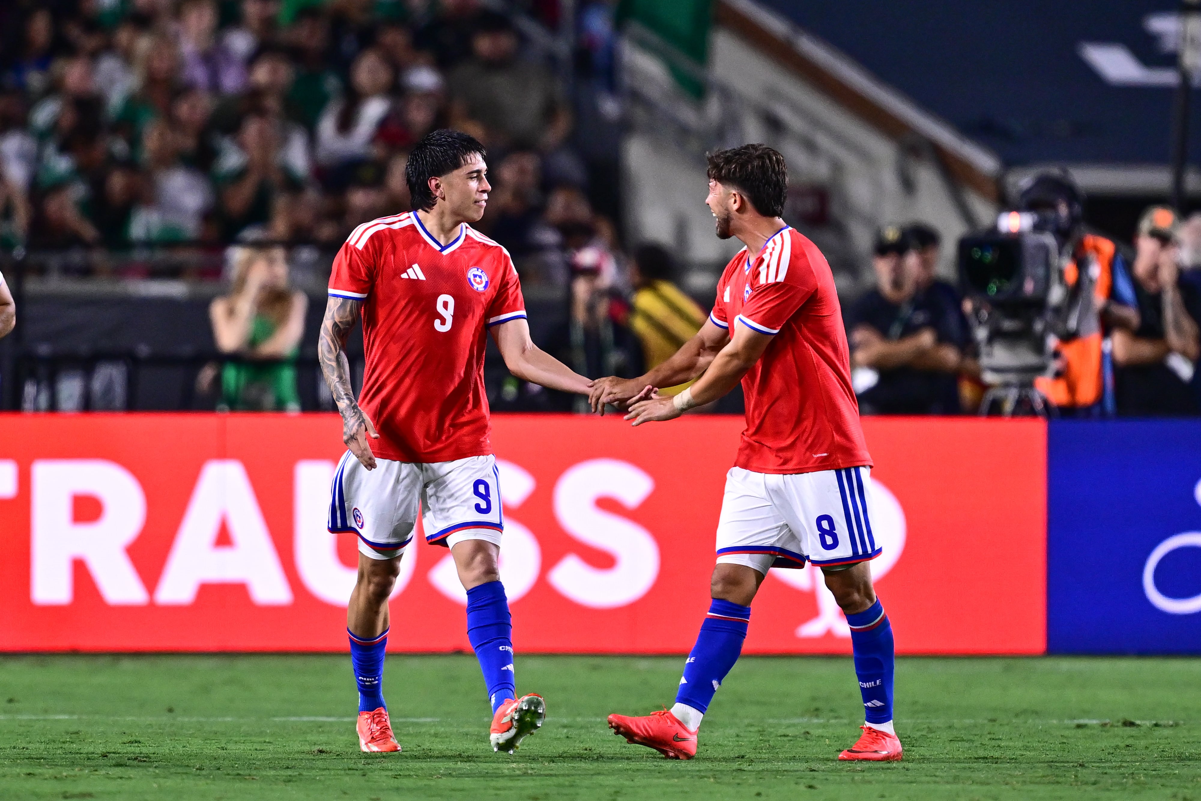 La Roja de Nicolás Córdova se sacude: Chile supera a México y termina con un triunfo su gira norteamericana