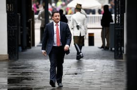 “Fuego amigo” al Segundo Piso: Squella critica manejo de oficios de Hacienda y abre flanco en La Moneda