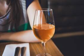 Vino naranjo: siete variedades para conocer esta tendencia