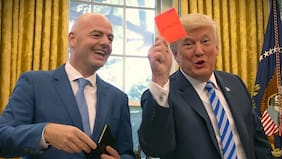 Medio estadounidense devela la desesperación de Infantino: presidente de FIFA ruega a Donald Trump que salve su puesto