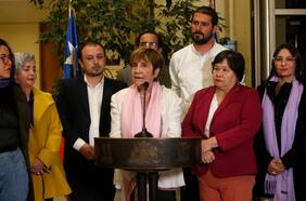 Tras prisión preventiva contra Jadue: parlamentarios PC apoyan al alcalde y Hertz insiste en “persecución política” contra la tienda