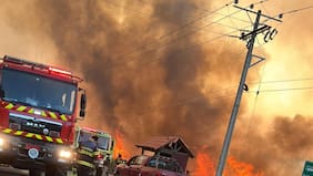 Casi 600 hectáreas consumidas y 700 evacuados: declaran alerta amarilla por incendios forestales en Región de Ñuble