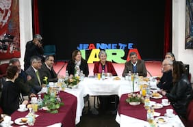 Partidos del oficialismo y la DC refuerzan llamado a la unidad tras quiebre en las negociaciones por lista única con FRVS y AH