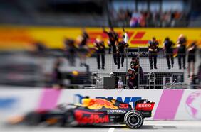 Verstappen gana de principio a fin en Austria y le da un duro golpe a Hamilton