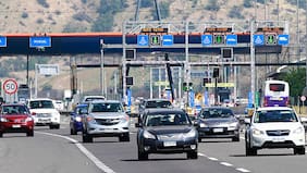 549 mil vehículos saldrían de la RM para Año Nuevo: autopistas precisan horarios para usar el ‘peaje a luca’