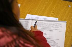 Comienza nueva postulación al FUAS: cómo solicitar becas o gratuidad