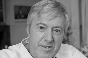 Escritor Alejandro G. Roemmers presenta El misterio del último Stradivarius