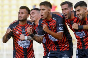 Premio a la vista: el millonario cheque que se repartirá el plantel de Deportes Limache si vence a la U en el Nacional