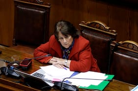 Comisión investigadora de licencias médicas sesiona este lunes con citaciones a ministra Delpiano y autoridades de las Fuerzas Armadas