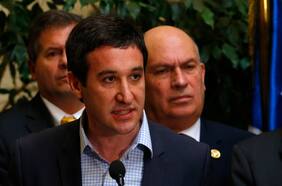 Tras dichos por cifras de homicidios: UDI acusa a Tohá de estar en “campaña electoral” y pide su renuncia junto a la de Vergara y Monsalve