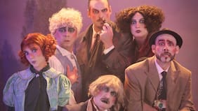 Nada era un misterio: el nuevo montaje de La Mona Ilustre llegará al Teatro Municipal de Las Condes