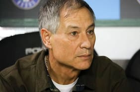 “Les decía que iban a terminar siendo taxistas”: en Argentina revelan el duro trato de Ariel Holan a los juveniles