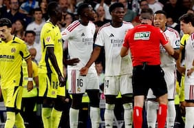 Con una insólita roja a Vinícius: Real Madrid vence a Villarreal y se pone tercero en LaLiga