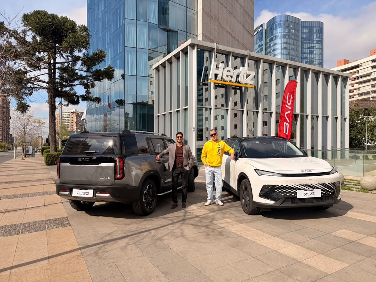 Baic firma acuerdo con Hertz para sumarse a su flota de rent a car