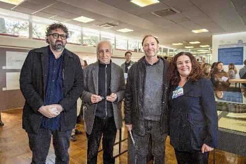 Gonzalo Mardones Falcone; Carlos Vergara y Cristián Larraín, académicos de Arquitectura USS, y Alexandra Elton Duhart, nieta de Emilio Duhart Harosteguy.