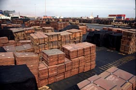 El cobre vuela mientras el mercado evalúa si la tonelada logrará los US$ 15.000
