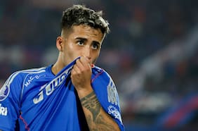 Lucas Assadi pone mesura tras el triunfo de la U ante Independiente: “Dimos el primer paso, pero no nos debemos conformar”