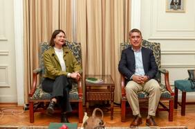 ¿Qué hace la Subdirección de Igualdad de Género de Hassler (PC) que Mario Desbordes (RN) busca finalizar en Santiago?