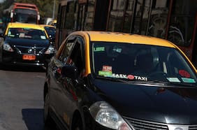 Baja el precio del viaje en taxi: conoce los nuevos valores de la tarifa