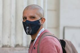 “Rodrigo, no vuelvas”: rechazo transversal genera entre los constituyentes el anuncio de Rojas Vade de reincorporarse al trabajo de la Convención