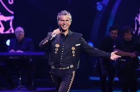 “Una balada que hace apología de los femicidios”: la dura crítica a Alejandro Fernández por cantar el tema Mátalas