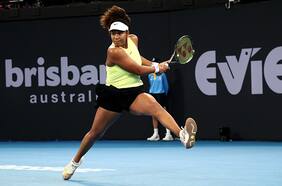“Prefiero jugar tenis que cambiar pañales”: Naomi Osaka sonríe en su vuelta al circuito tras 15 meses alejada de las pistas
