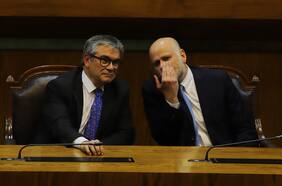 Estrategia de La Moneda para sortear crisis de isapres a un paso de desfondarse por el propio oficialismo