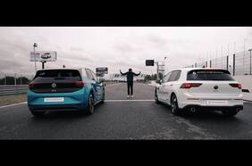 Electricidad vs combustión: el Volkswagen ID.3 y el Golf GTI se miden en un pique