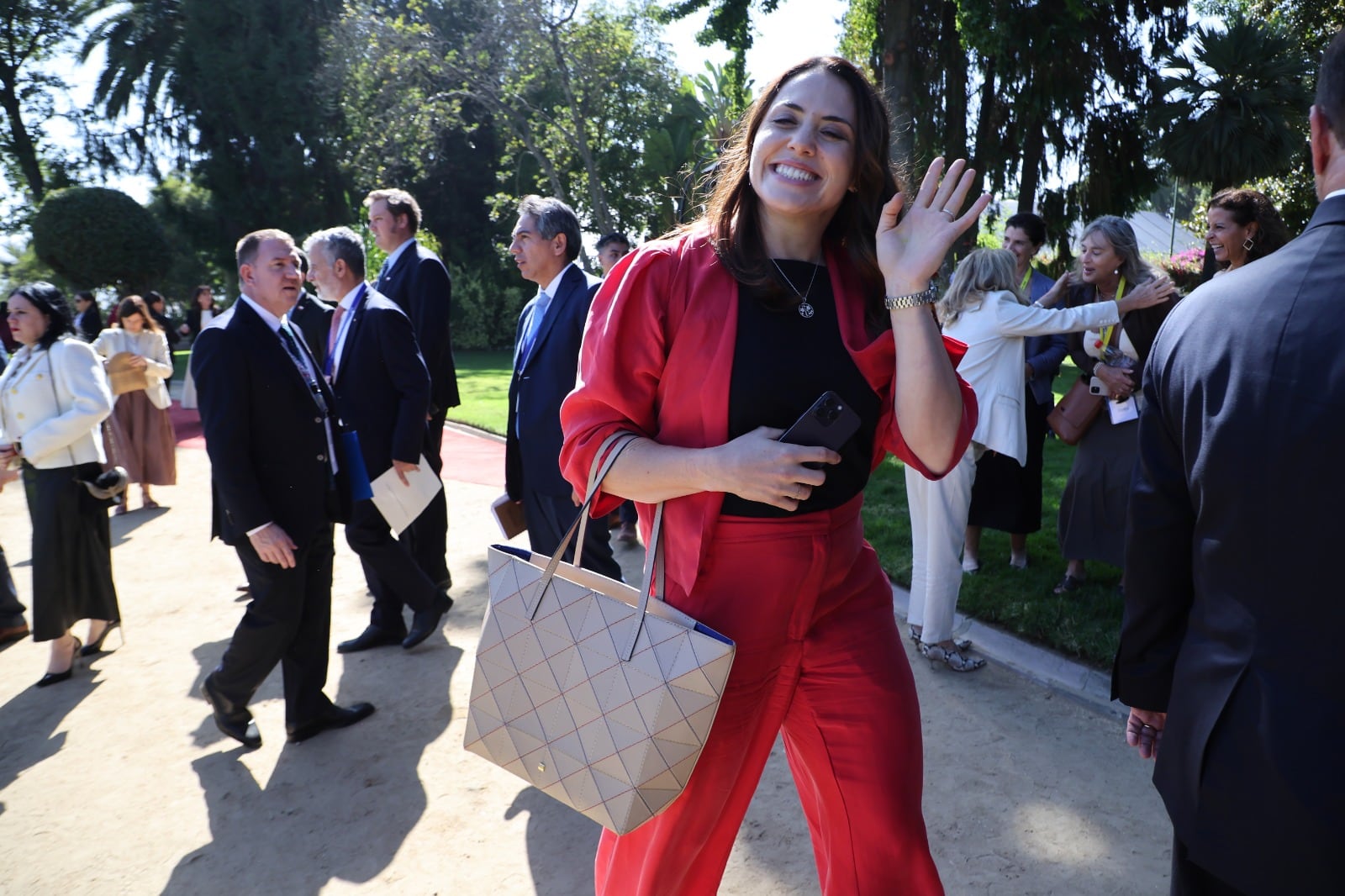 Estilo personalista, líos con el IND y mucho roce con sus colaboradores: los conflictos que sentenciaron a Natalia Duco