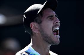 La emoción de Alejandro Tabilo tras coronarse en el ATP de Auckland