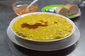 Coma y Punto: la picada vegana de La Vega Chica