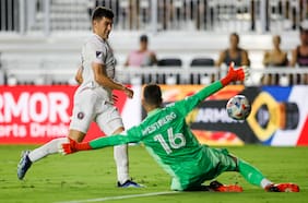 El manual para conocer las virtudes y los defectos de Robbie Robinson, la gran apuesta de Lasarte en la Selección