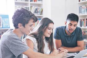 Claves en la preparación correcta para próxima PAES: Integrar distintas estrategias al momento de estudiar