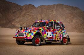 Una pintoresca Citroneta se convierte en la primera de su tipo en completar un Rally Dakar