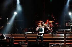 “La Música Ensaya”: Chancho en Piedra reinicia conciertos en Chile con proyecto científico para crear protocolos para recitales y teatro en vivo