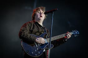 Lewis Capaldi protagoniza uno de los shows más emotivos de Lollapalooza: “Prometo volver”