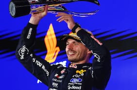 Max Verstappen rompe la maldición: gana por primera vez el GP de Singapur y acumula su segundo triunfo al hilo en la F1