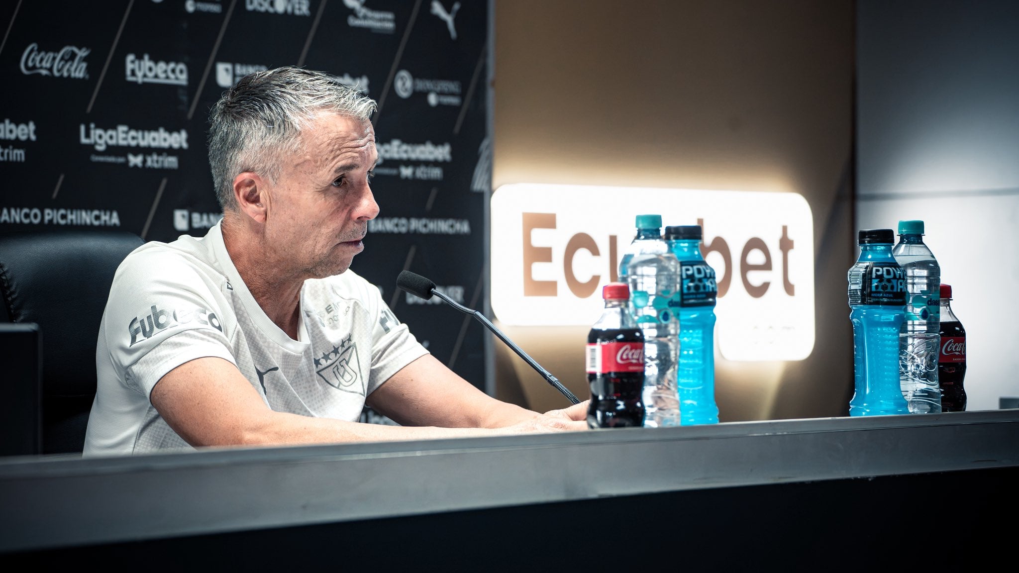 “No quiero que se manosee mi nombre”: Gustavo Álvarez fija su postura ante una eventual oferta para dirigir a la Roja