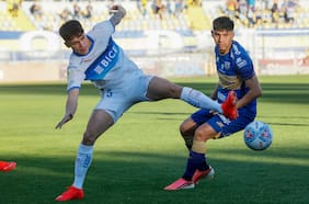 En vivo: Universidad Católica visita a Everton en un duelo clave por la lucha del Chile 2