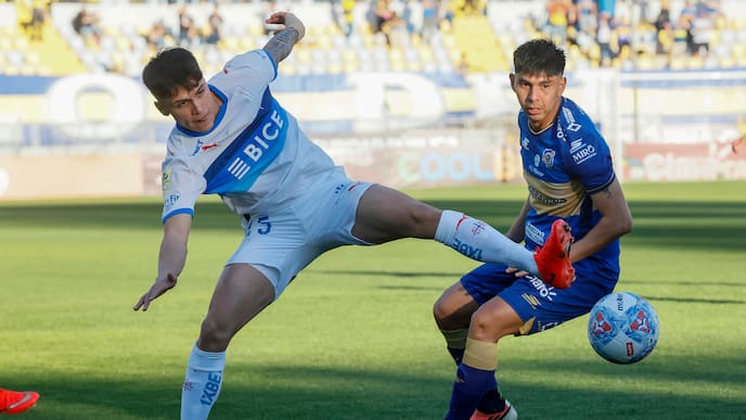 Repasa el triunfo clave de Universidad Católica en su visita a Everton por la lucha del Chile 2