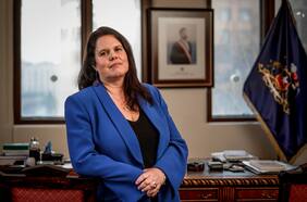 Ministra Fernández anuncia que se ofició al CDE para hacerse parte de la investigación por muerte de conscripto en Putre