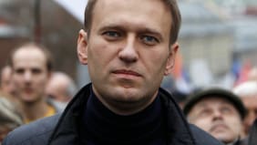 Reino Unido y aliados acusan al Kremlin de envenenar a opositor de Putin con toxina de rana