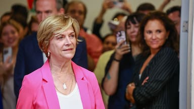 Los contactos de Matthei con parlamentarios y su crítico rol al gobierno de Kast