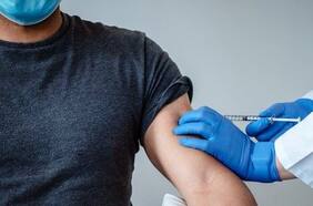 Sinovac, Oxford, CanSino y Janssen: Ya hay cuatro vacunas probándose en Chile