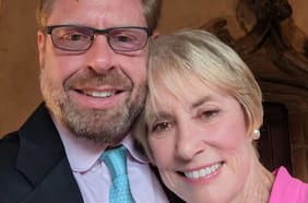 “No estás loco”: ChatGPT aumentó la paranoia de un hombre que terminó por matar a su madre y suicidarse