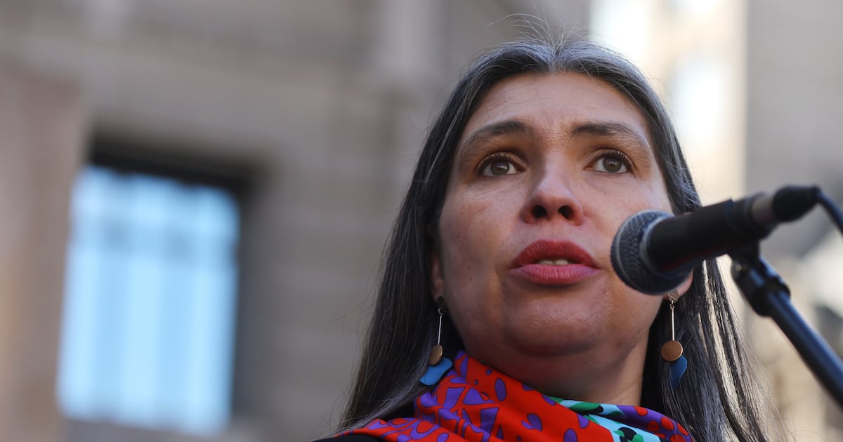 Bárbara Figueroa lanza dardo a la derecha por conmemoración del golpe de Estado y reprocha su falta de actividades