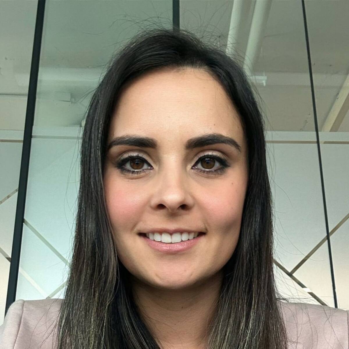 Macarena Cox