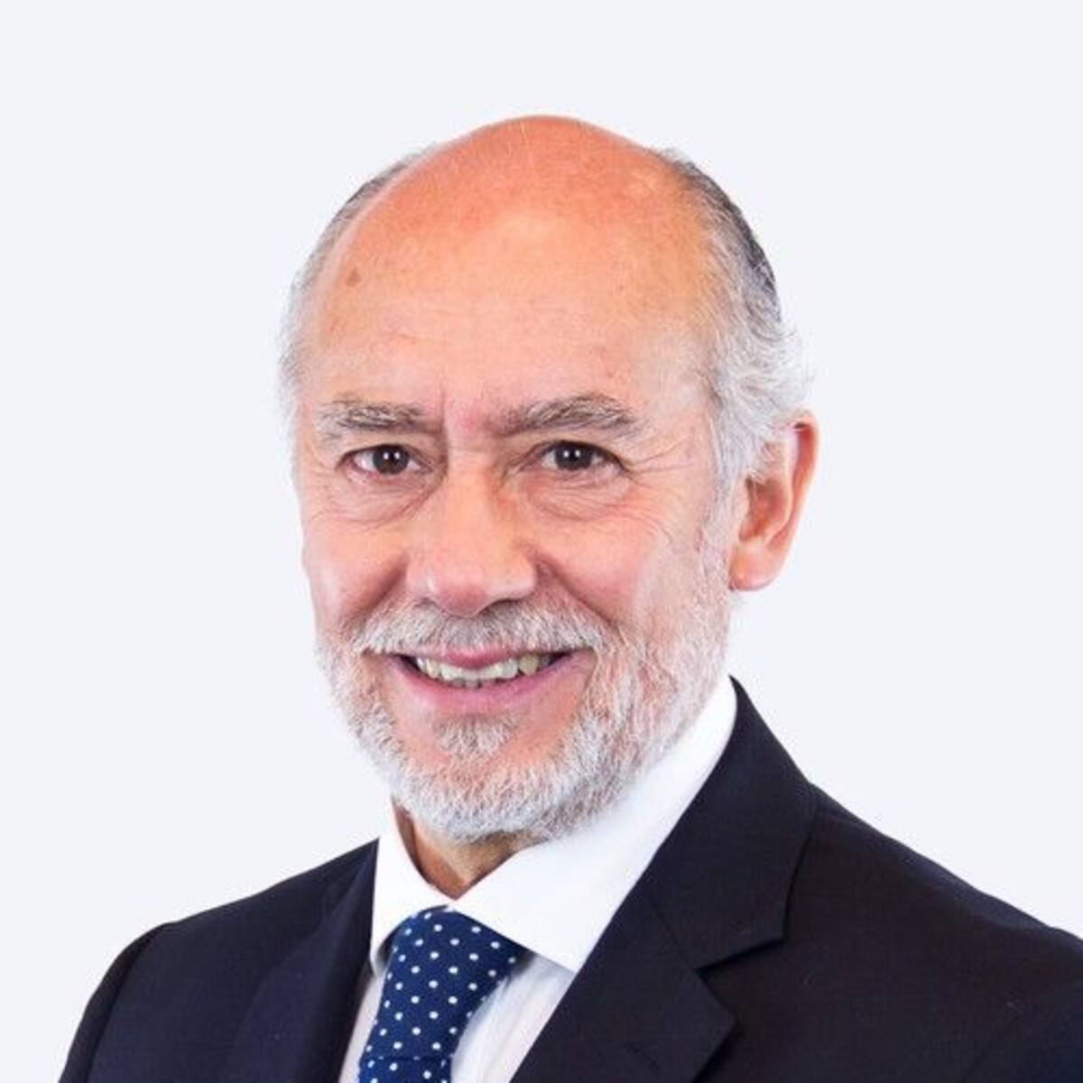 Iván Flores